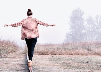 9 základních biohacků, díky kterým můžeš nyní zlepšit svůj život