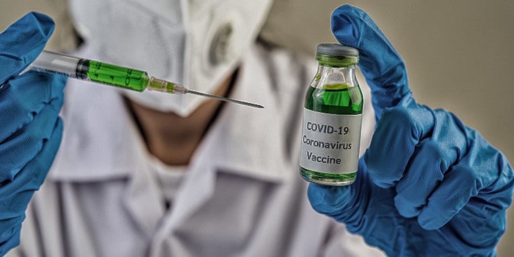 Závod o vakcínu proti SARS-CoV-2